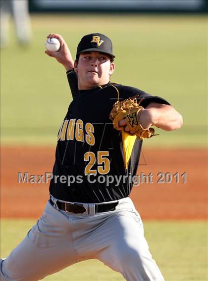Thumbnail 3 in Bishop Verot vs. Dunnellon (Sarasota Classic) photogallery.