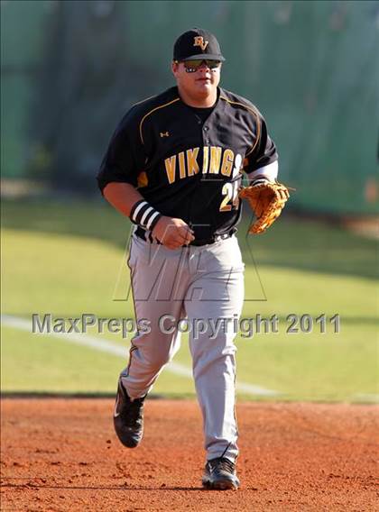 Thumbnail 2 in Bishop Verot vs. Dunnellon (Sarasota Classic) photogallery.