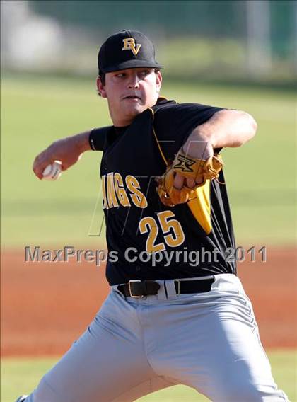 Thumbnail 1 in Bishop Verot vs. Dunnellon (Sarasota Classic) photogallery.