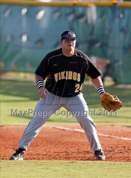 Thumbnail 1 in Bishop Verot vs. Dunnellon (Sarasota Classic) photogallery.