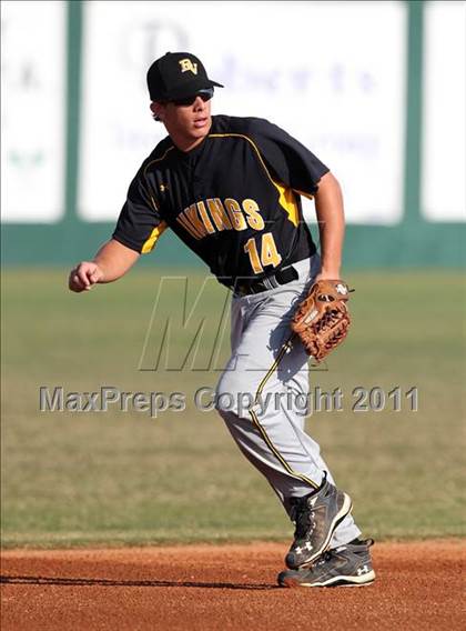 Thumbnail 2 in Bishop Verot vs. Dunnellon (Sarasota Classic) photogallery.