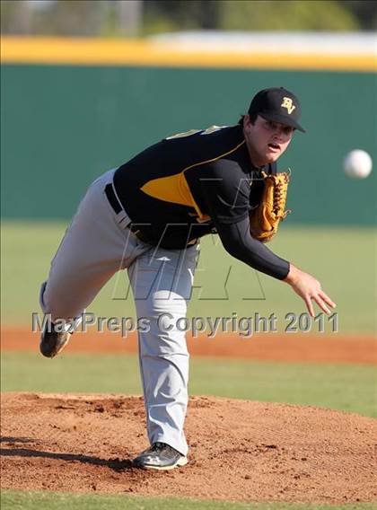 Thumbnail 2 in Bishop Verot vs. Dunnellon (Sarasota Classic) photogallery.