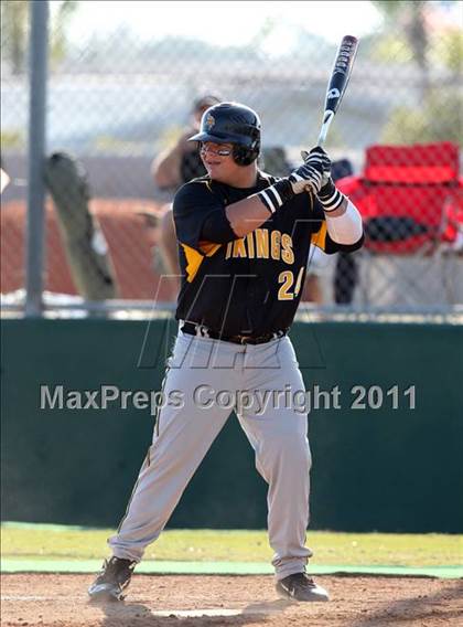 Thumbnail 3 in Bishop Verot vs. Dunnellon (Sarasota Classic) photogallery.