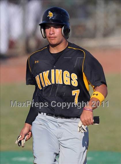 Thumbnail 2 in Bishop Verot vs. Dunnellon (Sarasota Classic) photogallery.