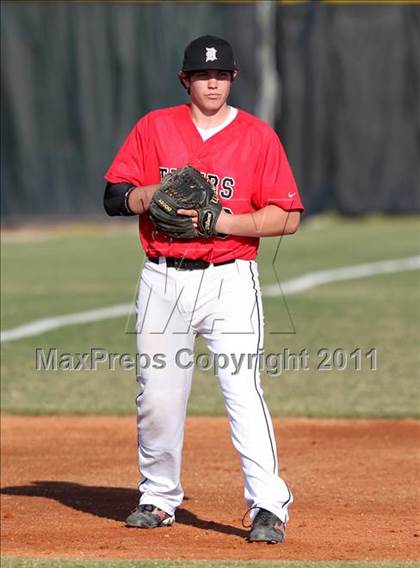 Thumbnail 2 in Bishop Verot vs. Dunnellon (Sarasota Classic) photogallery.