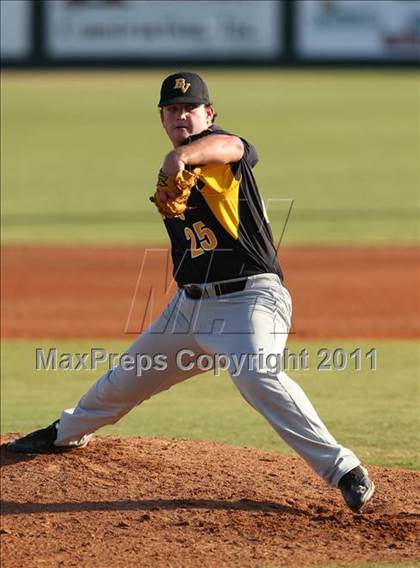 Thumbnail 3 in Bishop Verot vs. Dunnellon (Sarasota Classic) photogallery.