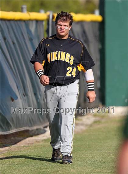 Thumbnail 3 in Bishop Verot vs. Dunnellon (Sarasota Classic) photogallery.