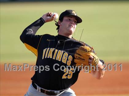 Thumbnail 1 in Bishop Verot vs. Dunnellon (Sarasota Classic) photogallery.