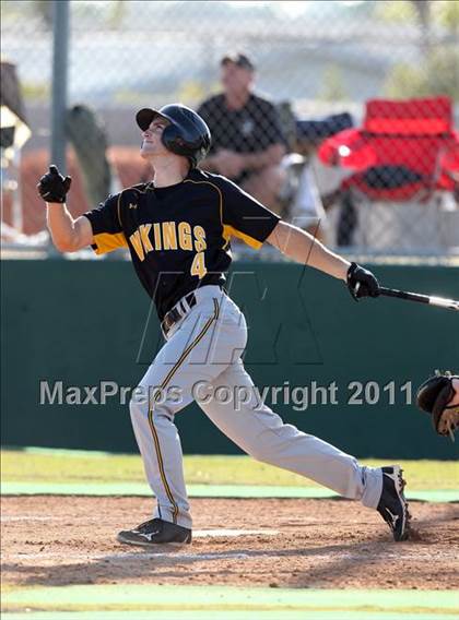 Thumbnail 3 in Bishop Verot vs. Dunnellon (Sarasota Classic) photogallery.