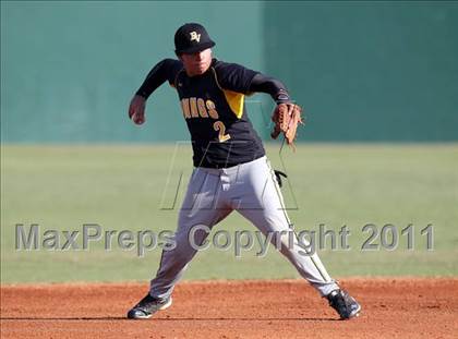 Thumbnail 2 in Bishop Verot vs. Dunnellon (Sarasota Classic) photogallery.