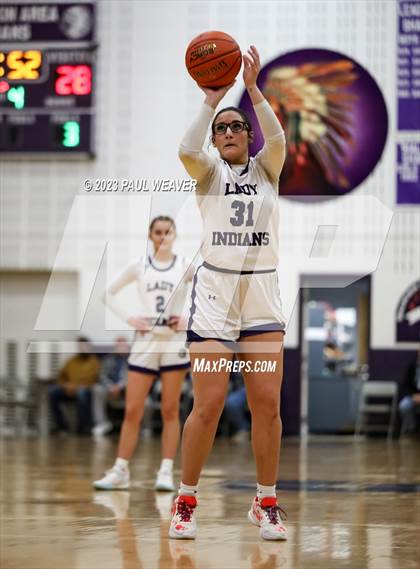 Thumbnail 1 in Mahanoy Area vs Shamokin Area (Bob Probert Tournament) photogallery.