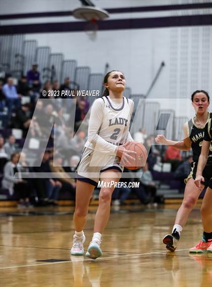 Thumbnail 1 in Mahanoy Area vs Shamokin Area (Bob Probert Tournament) photogallery.