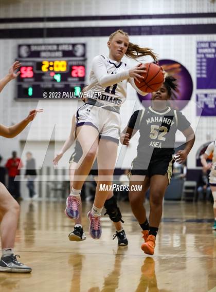 Thumbnail 3 in Mahanoy Area vs Shamokin Area (Bob Probert Tournament) photogallery.