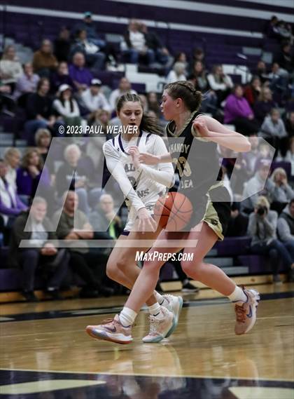 Thumbnail 1 in Mahanoy Area vs Shamokin Area (Bob Probert Tournament) photogallery.