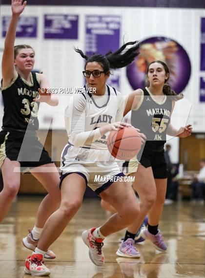 Thumbnail 2 in Mahanoy Area vs Shamokin Area (Bob Probert Tournament) photogallery.