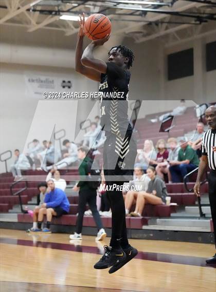 Thumbnail 3 in Cypress Park vs Magnolia (Doghouse Invitational) photogallery.