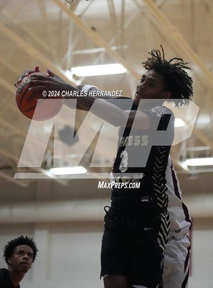 Thumbnail 2 in Cypress Park vs Magnolia (Doghouse Invitational) photogallery.