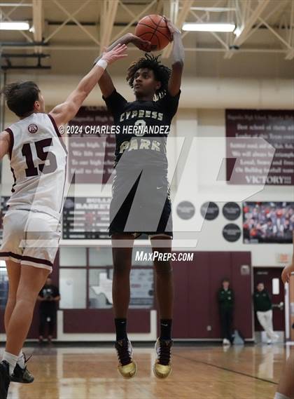 Thumbnail 2 in Cypress Park vs Magnolia (Doghouse Invitational) photogallery.