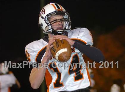 Thumbnail 3 in Shelton @ Xavier photogallery.