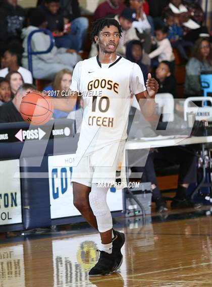 Thumbnail 1 in Charlotte Christian vs Goose Creek (Rotary Roundball Classic) photogallery.