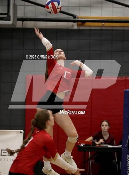 Thumbnail 1 in Orange Lutheran vs. Canyon del Oro (Lancer Invitational) photogallery.
