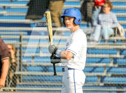 Thumbnail 3 in Norman North @ Deer Creek photogallery.