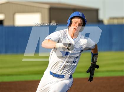 Thumbnail 3 in Norman North @ Deer Creek photogallery.