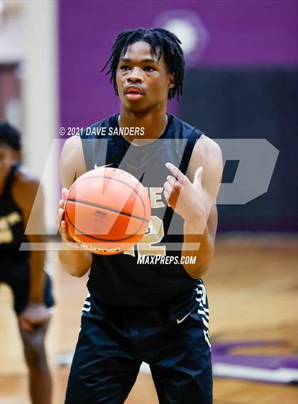 Thumbnail 2 in George Ranch @ Foster (LCISD Invitational) photogallery.