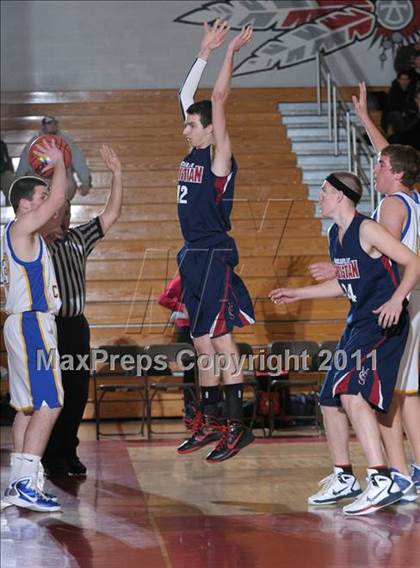 Thumbnail 3 in Ripon Christian vs. Vacaville Christian (CIF SJS D5 Semifinals) photogallery.