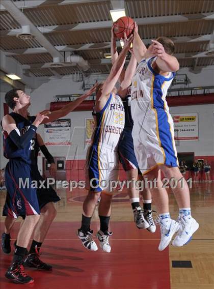 Thumbnail 2 in Ripon Christian vs. Vacaville Christian (CIF SJS D5 Semifinals) photogallery.