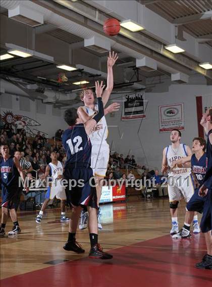 Thumbnail 2 in Ripon Christian vs. Vacaville Christian (CIF SJS D5 Semifinals) photogallery.