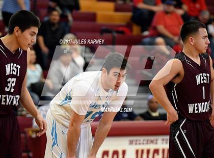 Thumbnail 1 in Adelson vs West Wendover (NIAA 2A Semifinal Playoff) photogallery.