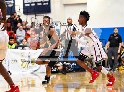 Thumbnail 3 in American History vs. Roselle Catholic (Metro Classic) photogallery.