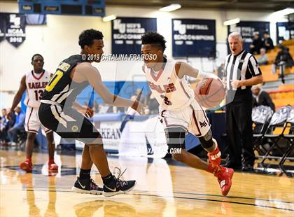 Thumbnail 1 in American History vs. Roselle Catholic (Metro Classic) photogallery.