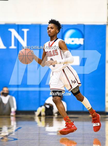 Thumbnail 1 in American History vs. Roselle Catholic (Metro Classic) photogallery.