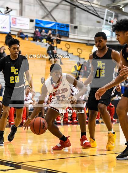 Thumbnail 1 in American History vs. Roselle Catholic (Metro Classic) photogallery.