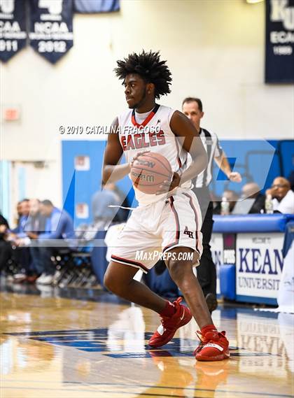 Thumbnail 3 in American History vs. Roselle Catholic (Metro Classic) photogallery.