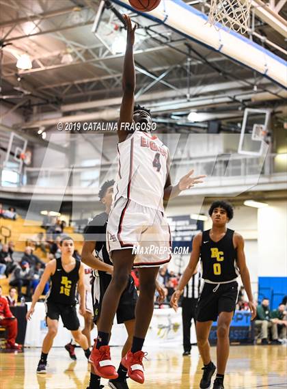 Thumbnail 1 in American History vs. Roselle Catholic (Metro Classic) photogallery.