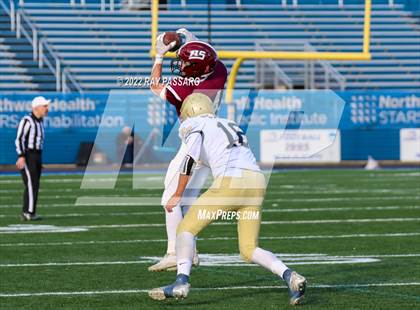 Thumbnail 3 in North Shore vs. Bayport-Blue Point photogallery.