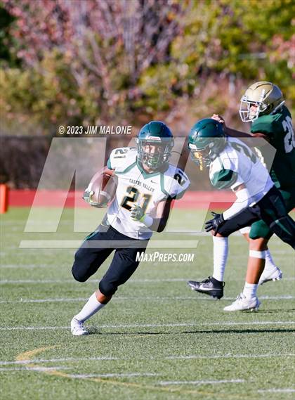 Thumbnail 3 in Castro Valley @ Moreau Catholic photogallery.