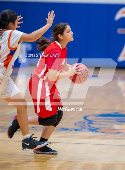 Thumbnail 2 in Tucson High Magnet School vs. Westwood photogallery.