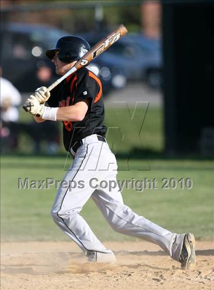 Thumbnail 2 in McHenry vs. Harlem photogallery.