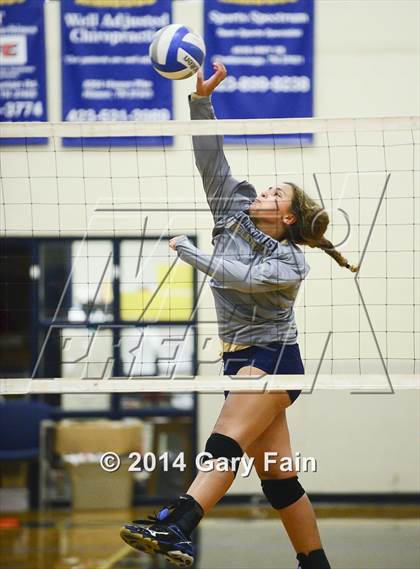 Thumbnail 2 in Soddy Daisy vs Bradley Central photogallery.