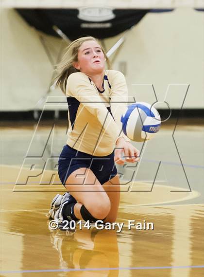 Thumbnail 1 in Soddy Daisy vs Bradley Central photogallery.