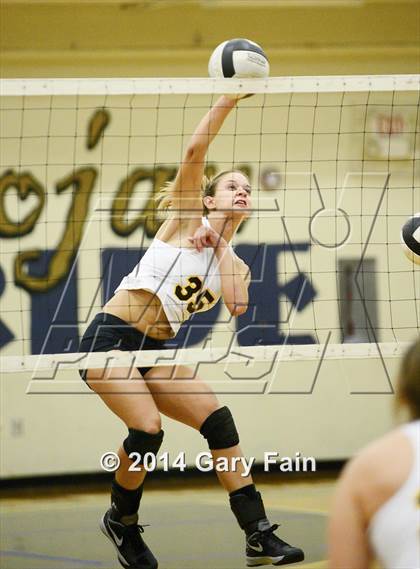 Thumbnail 1 in Soddy Daisy vs Bradley Central photogallery.
