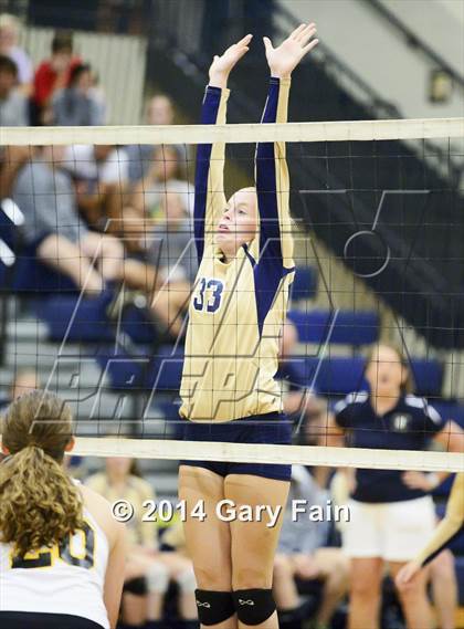 Thumbnail 1 in Soddy Daisy vs Bradley Central photogallery.