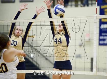Thumbnail 3 in Soddy Daisy vs Bradley Central photogallery.