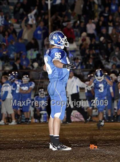 Thumbnail 3 in Alhambra vs. Burbank (CIF SS Playoffs) photogallery.