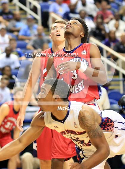 Thumbnail 1 in NCCA East vs. West All-Star Basketball photogallery.