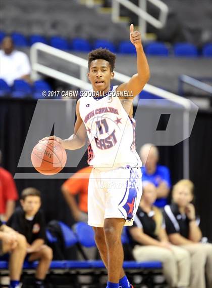 Thumbnail 1 in NCCA East vs. West All-Star Basketball photogallery.